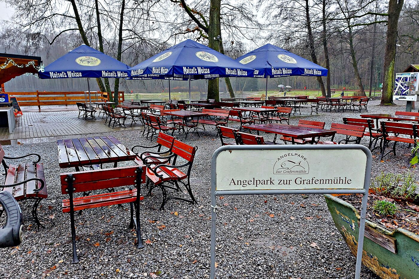 Biergarten lockt gerade nicht, Angler sind wetterfest  