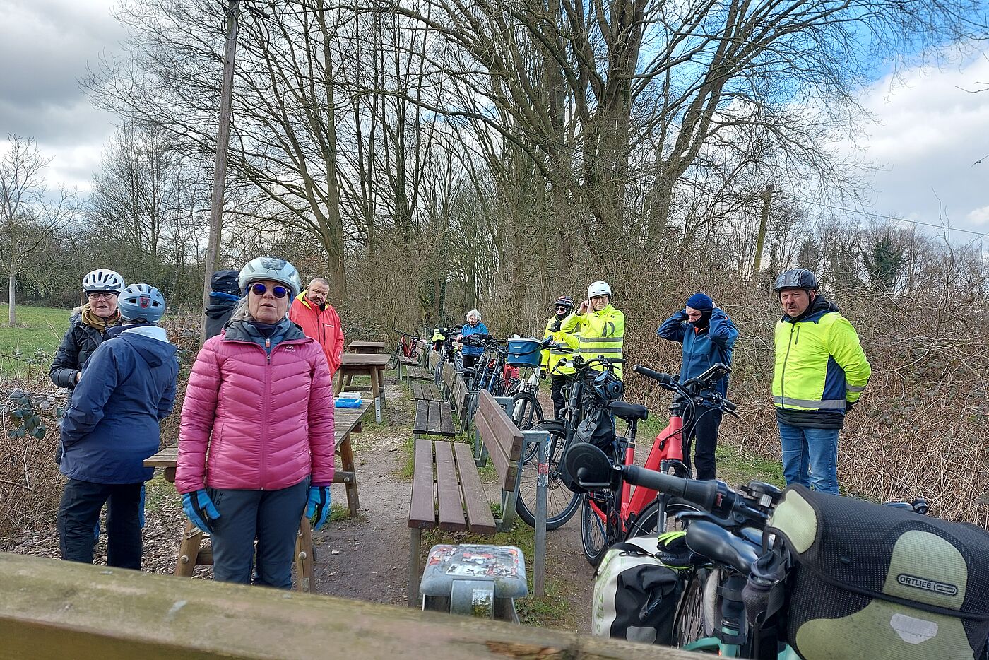 Pause an der Streuobstwiese "Alte Zechenbahn"