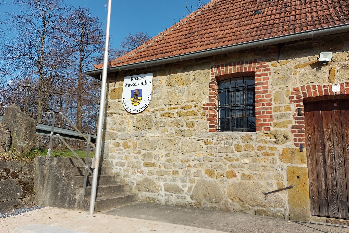 das restaurierte Haupthaus der Wassermühle