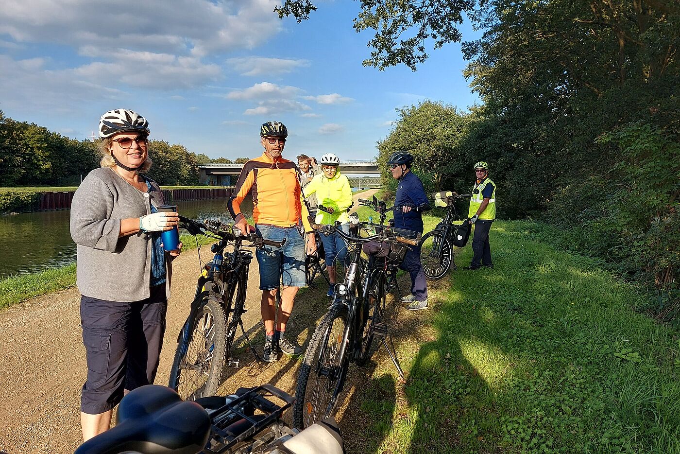 Pause am Kanal