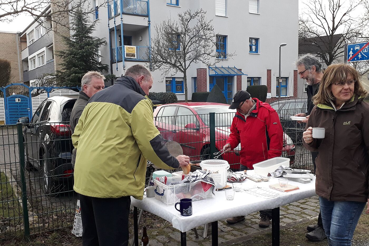 Am Grillstand