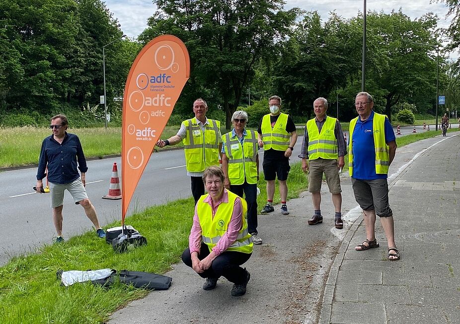 Nicht nur die Tourenguides des ADFC Marl waren für die Sicherheit aktiv.