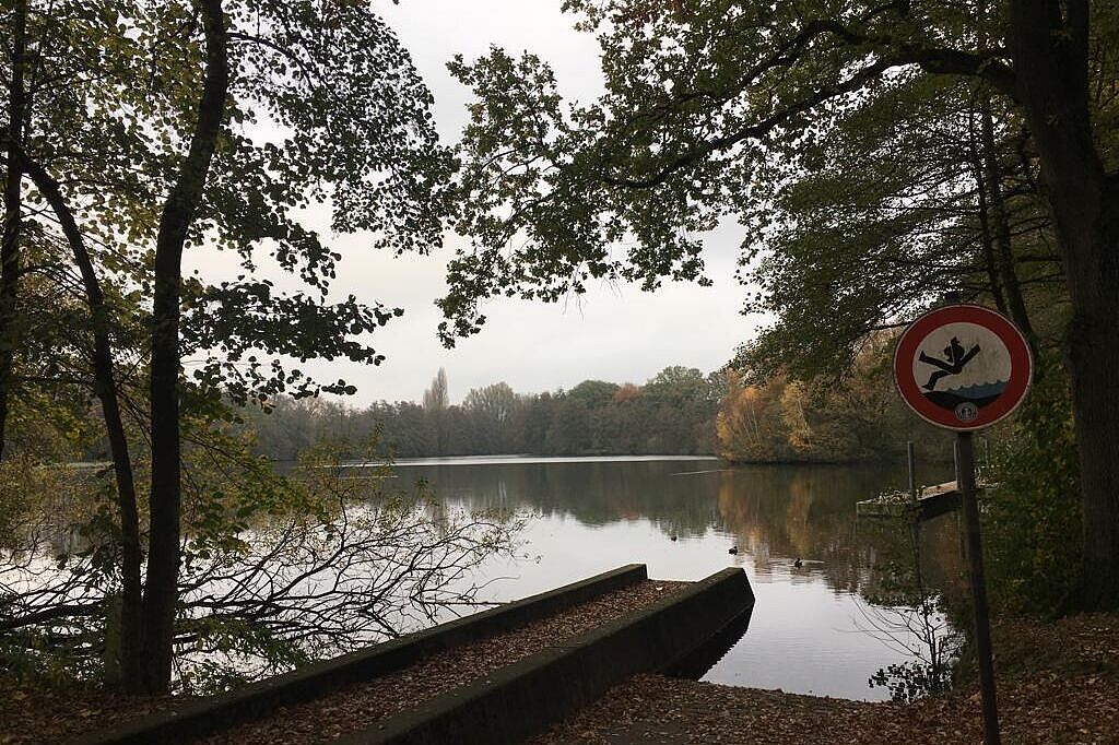 2_aus_dem_Bach_wurde_ein_huebscher_See_geschaffen