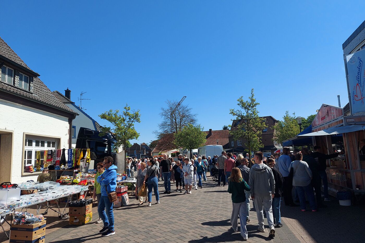 Auf ins Volksfest