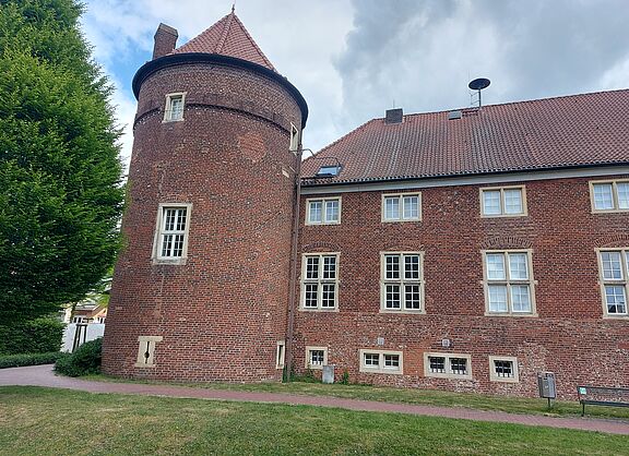 Die Burg Ramsdorf