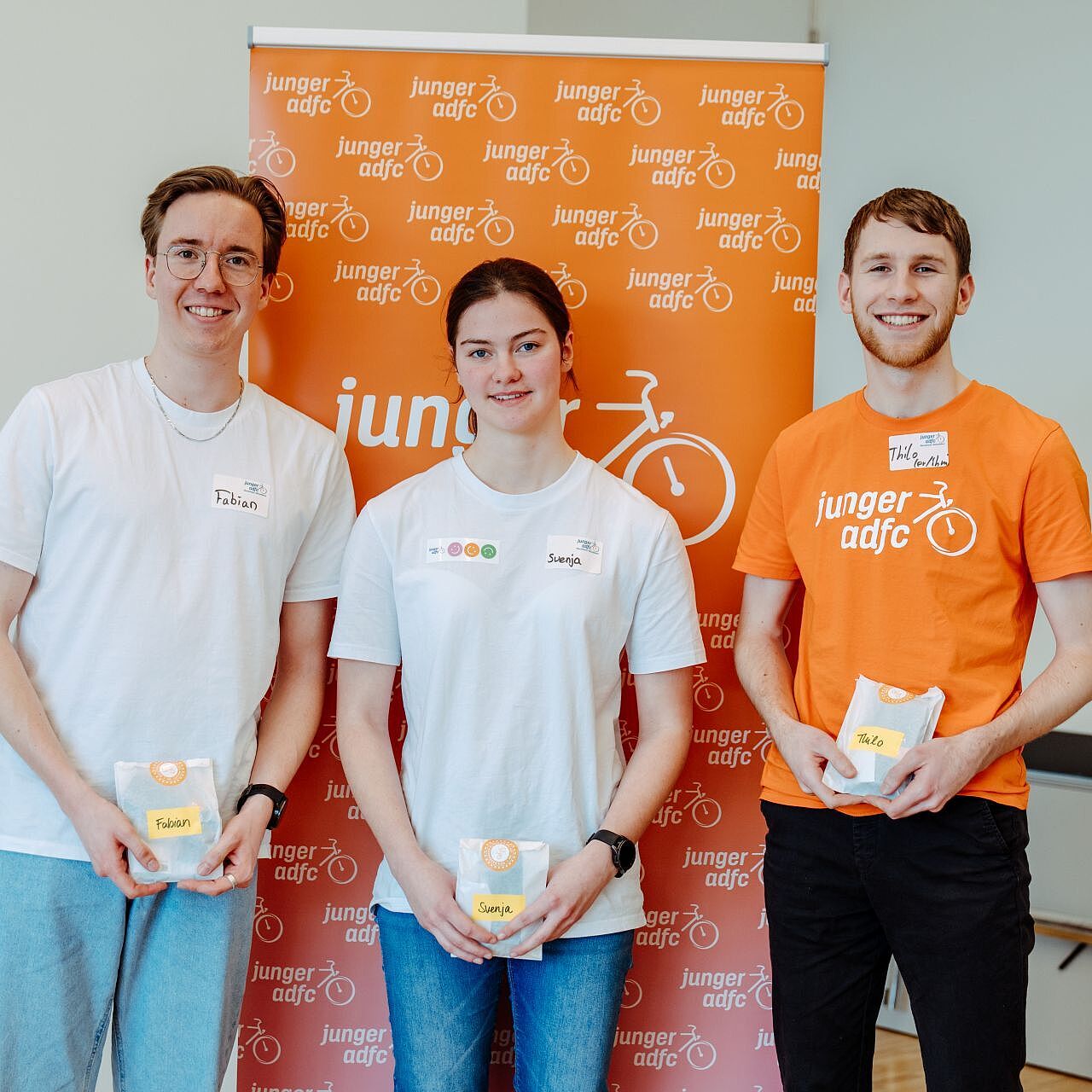 Die Kassenprüfer:innen des Jungen ADFC NRW 2026 Die frisch gewählten Kassenprüfer:innen des Jungen ADFC NRW 2026.