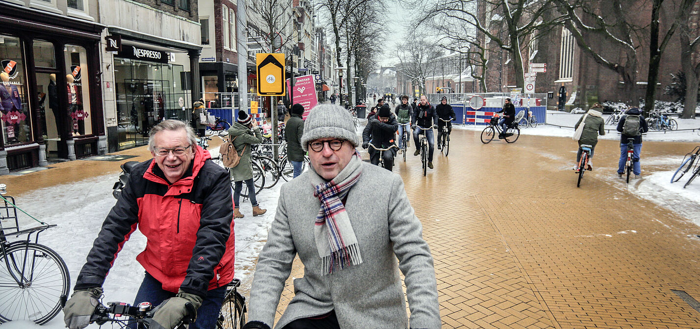 ADFC-Vorstand Ludger Koopmann und Städtetagspräsident Markus Lewe auf dem Rad ADFC_Vorstand Ludger Koopmann und Städtetagspräsident Markus Lewe auf dem Rad in Groningen